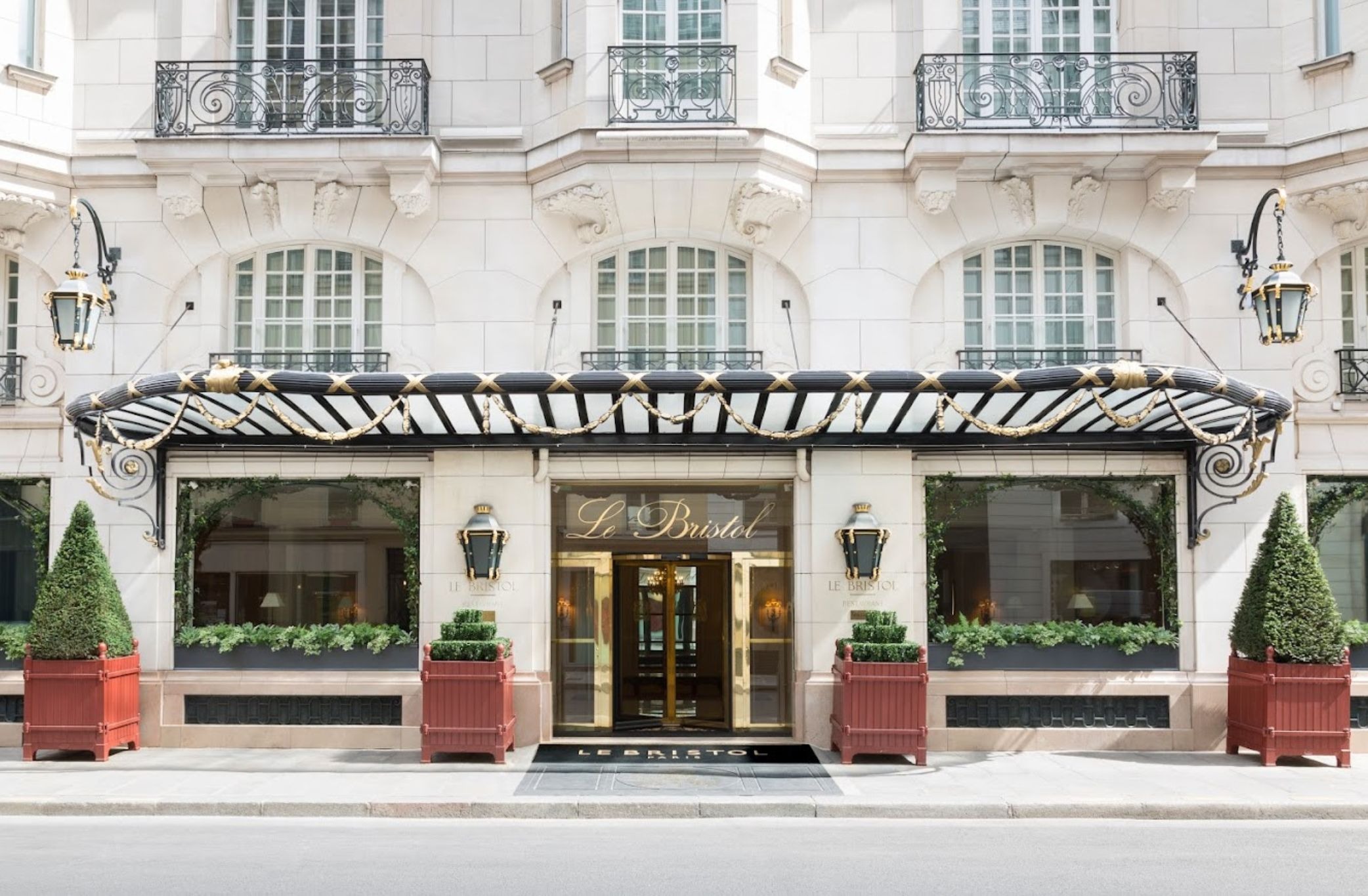 Le Bristol Paris