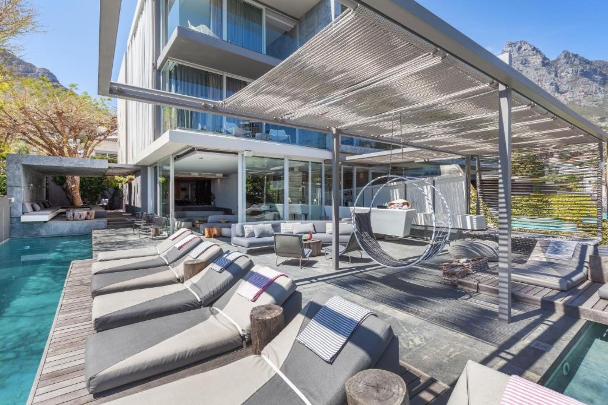 POD Camps Bay by The Oyster Collection